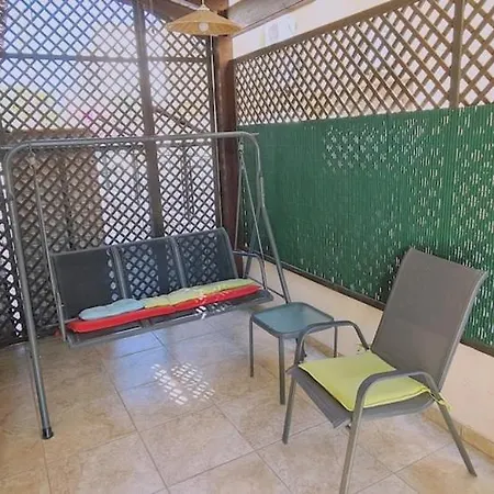 Garden Flat Apartment *