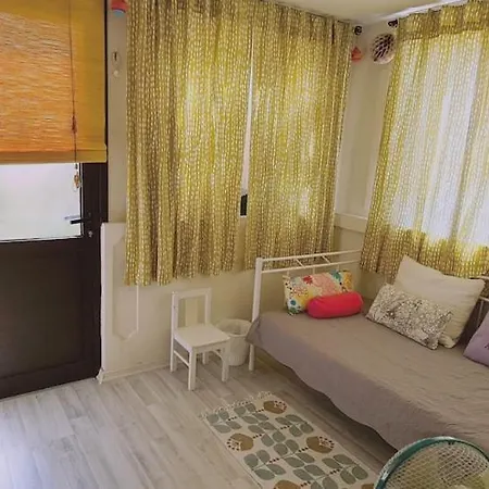 Apartament Garden Flat